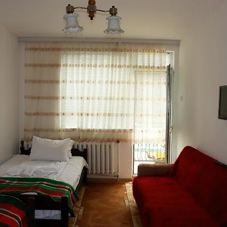 Mitsina Kushta بيت ضيافة *
